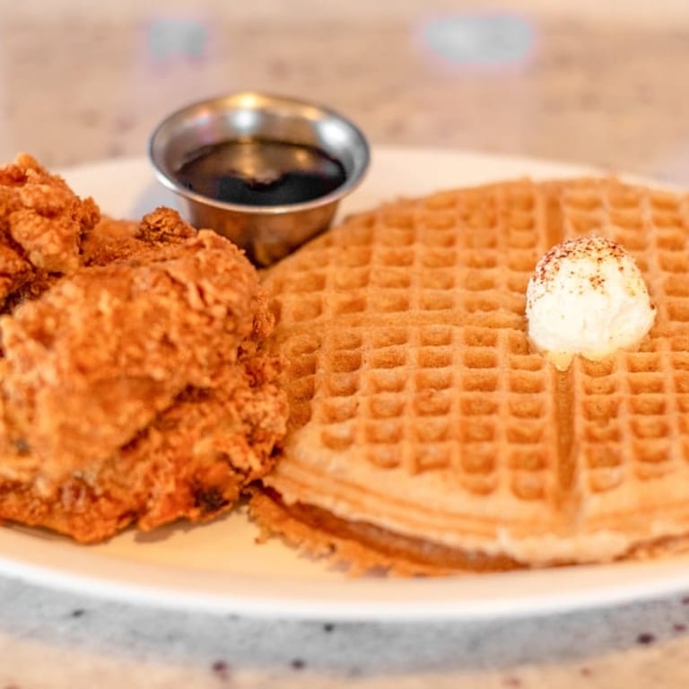 Savor Our Lunch Offerings
